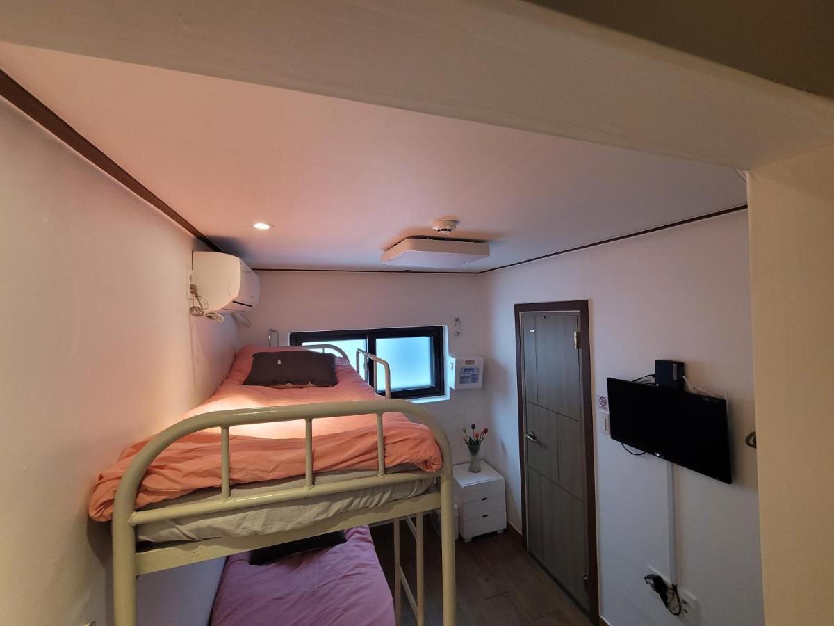 Olive Hostel Myeongdong Seoul Ngoại thất bức ảnh